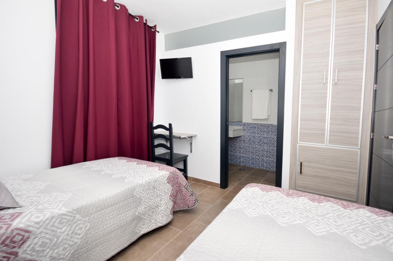 Hostal Maria Jose Conil De La Frontera Eksteriør bilde
