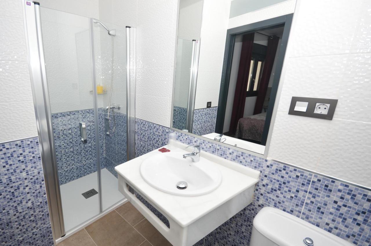 Hostal Maria Jose Conil De La Frontera Eksteriør bilde