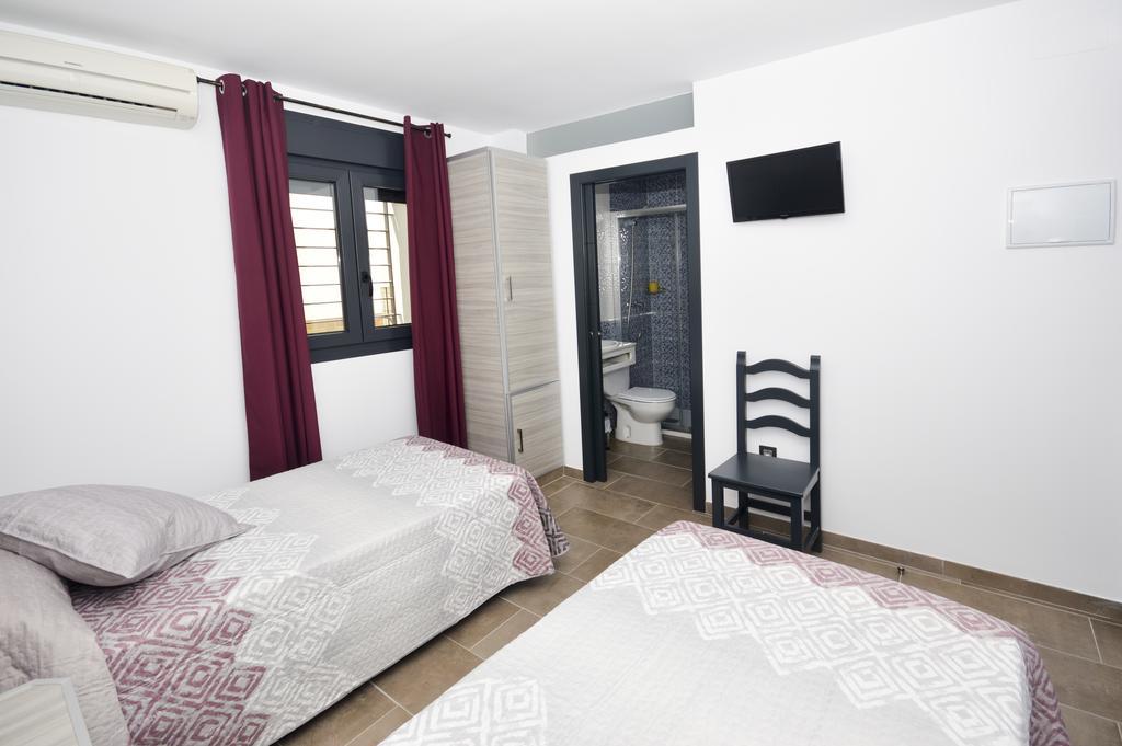 Hostal Maria Jose Conil De La Frontera Eksteriør bilde