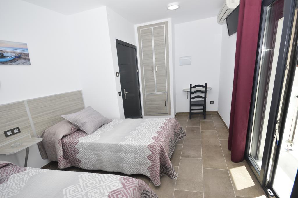 Hostal Maria Jose Conil De La Frontera Eksteriør bilde