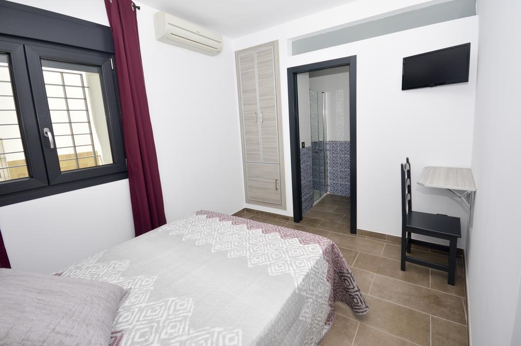 Hostal Maria Jose Conil De La Frontera Eksteriør bilde